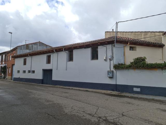 Casa en Venta en Torneros del Bernesga photo 0