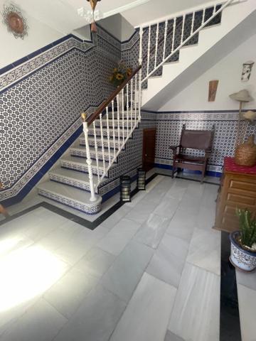 ¡Exclusiva vivienda en planta alta con Entrada Independiente en la Mejor Zona de San José! photo 0