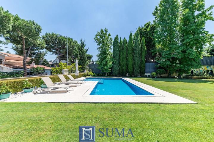 Casa En venta en Hortaleza, Madrid photo 0