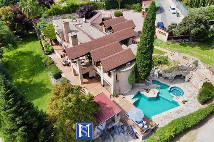 Casa En venta en Calle Del Camino Ancho, La Moraleja Urbanización, La Moraleja photo 0