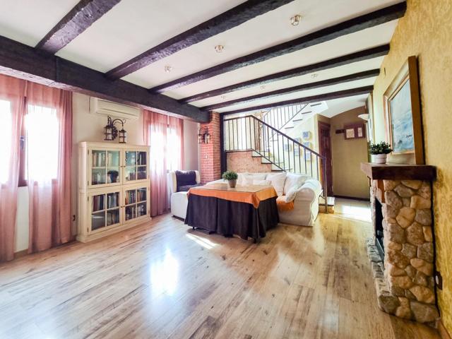 Casa con chimenea, garaje cerrado y terraza con vistas en Ejido Belén photo 0