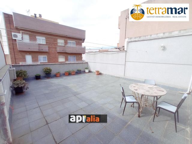 FANTASTICA CASA ADOSADA EN EL PEDRÓ - CORNELLÀ DE LLOBREGAT photo 0
