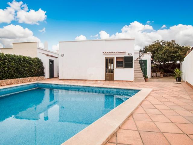 Villa En venta en Cala'N Bosch, Ciutadella photo 0