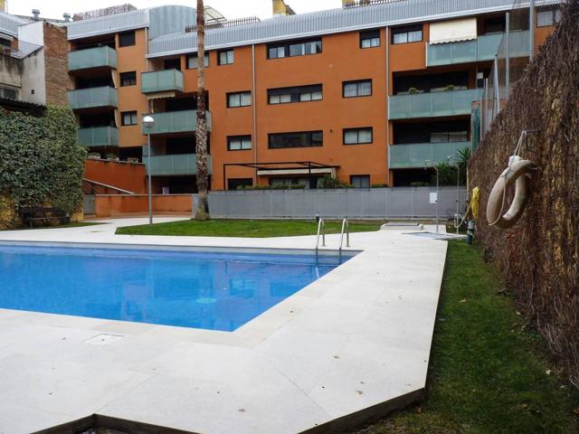 Piso en Venta en Calle Giralt i Serra photo 0