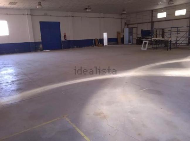 NAVE INDUSTRIAL EN CUERVA photo 0