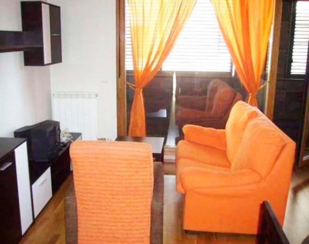 Urbis te ofrece un estupendo apartamento en venta en Santa Marta de Tormes, Salamanca. photo 0