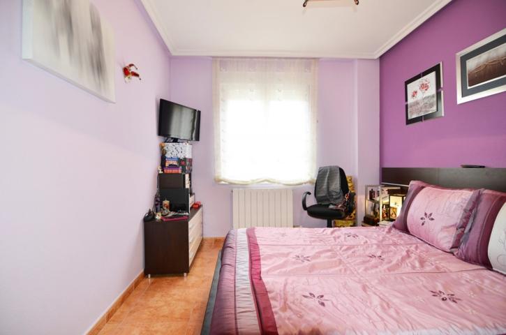 Urbis te ofrece un piso en venta con garaje en pleno centro de Carbajosa, Salamanca photo 0