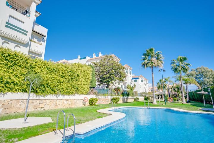 Acogedor apartamento de dos dormitorios en la exclusiva urbanización privada de Lorcrimar photo 0