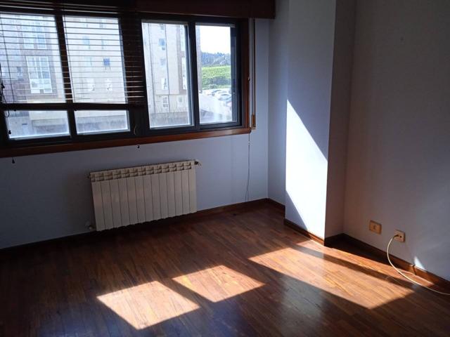 Piso en venta en Labañou-Os Rosales photo 0