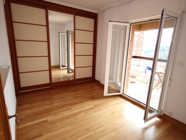 Piso En venta en Bidebieta, Donostia-San Sebastián photo 0