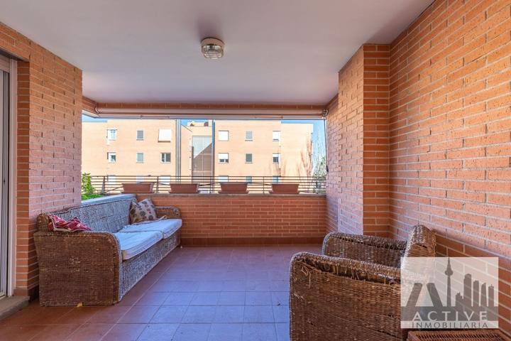 Piso En alquiler en Calle Ábrego, Zona Prado De Somosaguas - La Finca, Pozuelo De Alarcón photo 0