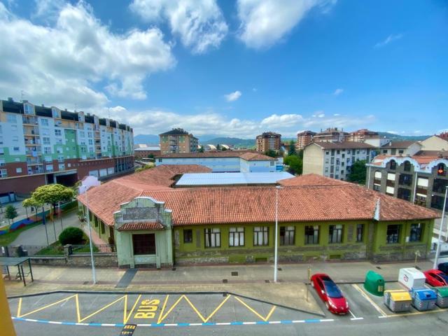 PISO CON VISTAS DESPEJADAS EN TORRELAVEGA photo 0