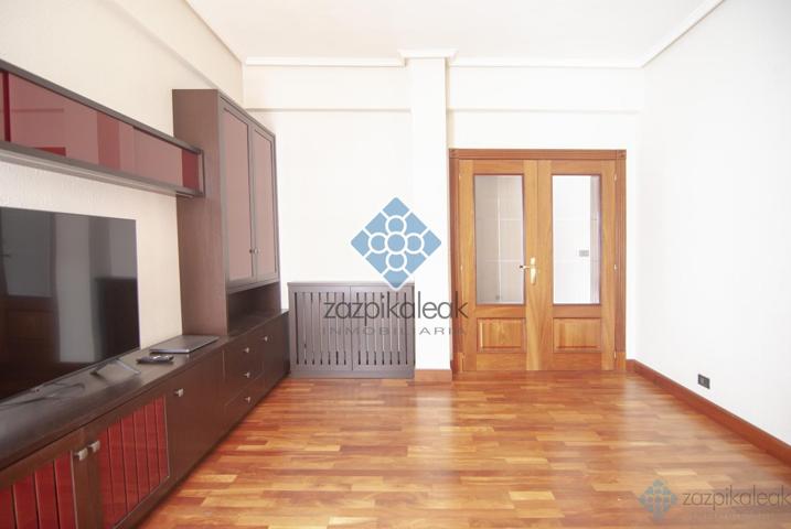 Piso En venta en Casco Viejo, Bilbao photo 0