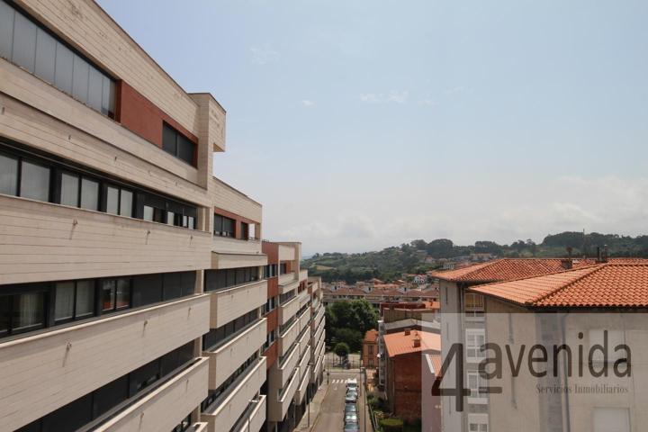 Piso en venta en Luanco de 71 m2 photo 0