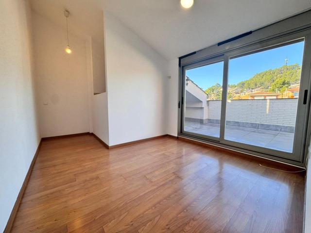 DUPLEX EN VENTA EN SANT JOAN DE VILATORRADA photo 0