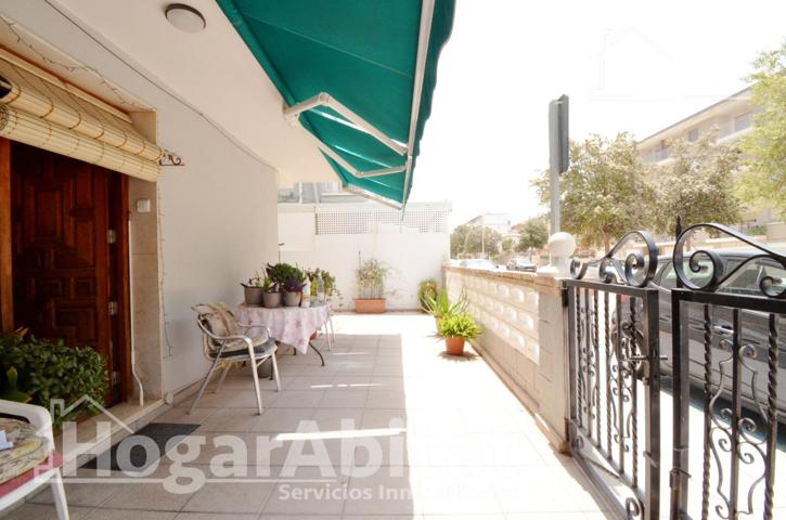 ¡JUNTO AL MAR! MUY ACOGEDOR Y LUMINOSO CON GRAN TERRAZA PRIVADA photo 0