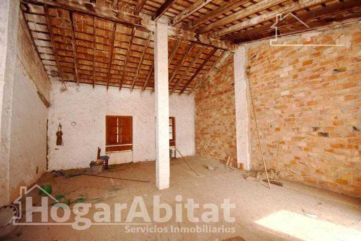 ¡MAGNÍFICA OPORTUNIDAD! CASA ECONÓMICA PARA REFORMAR CON TERRAZA photo 0