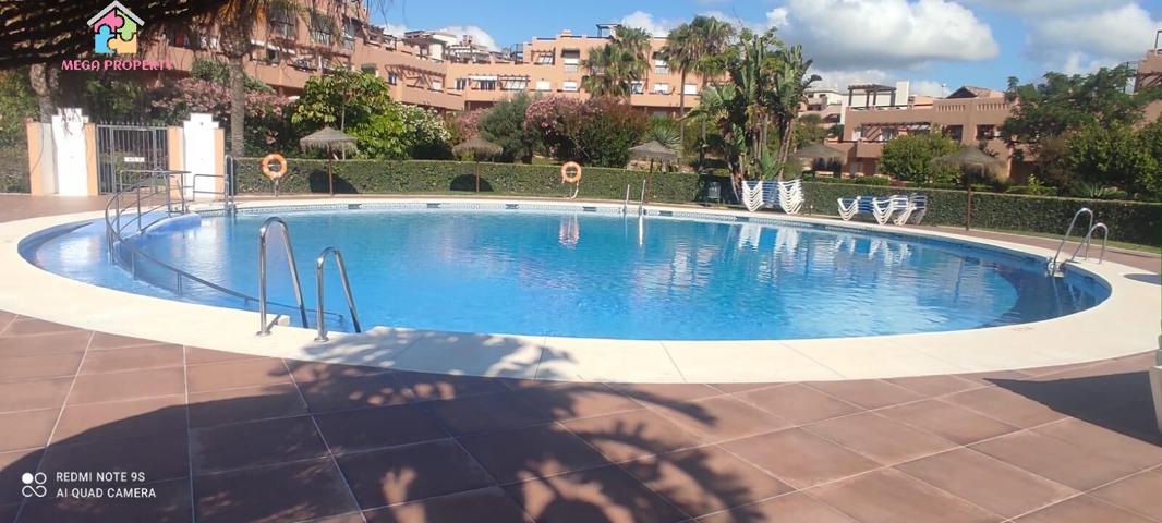 Se alquila apartamento en Casares del sol photo 0
