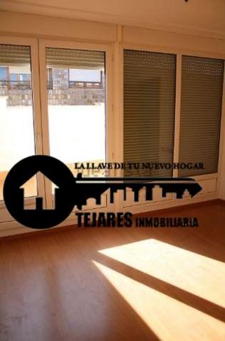 INMOBILIARIA TEJARES VENDE ÁTICO-DÚPLEX EN ZONA CENTRO-CARRETAS photo 0