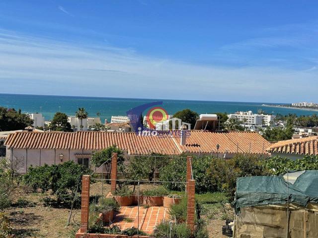 CHALET INDIVIDUAL CON PARCELA DE 1400 M2 CON VISTAS AL MAR- CALETA DE VELEZ-VELEZ MALAGA photo 0