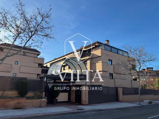 VIITA VENDE MARAVILLOSA VIVIENDA EN URBANIZACIÓN PRIVADA photo 0