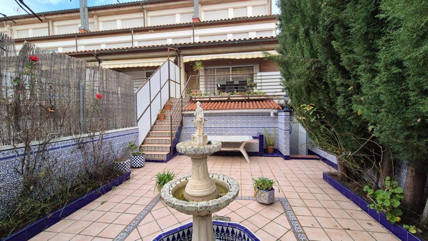 CASA EN VENTA EN LA ZONA DEL EIXAMPLE DE CASTELLAR photo 0