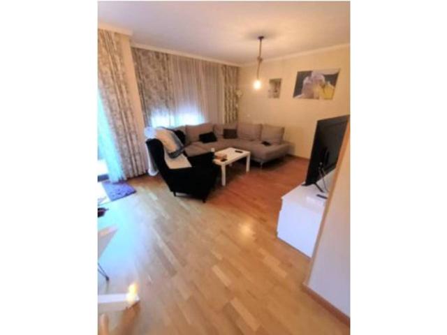 FANTÁSTICO ADOSADO EN ZONA PRADO photo 0