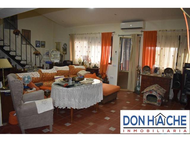 Casa En venta en Lobon photo 0