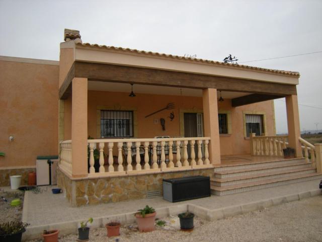 SE VENDE MAGNÍFICO CHALET EN TORRELLANO BAJO photo 0