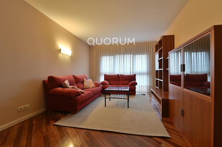 Vivienda En Alquiler De 3 Habitaciones photo 0