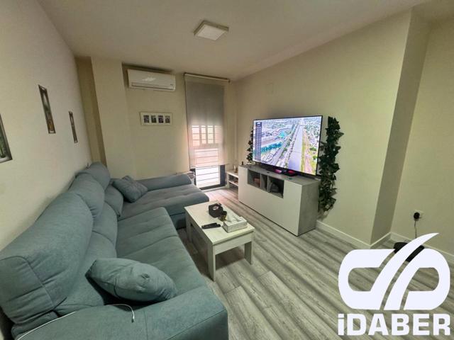 Piso con garaje y trastero en el centro de Yuncler photo 0