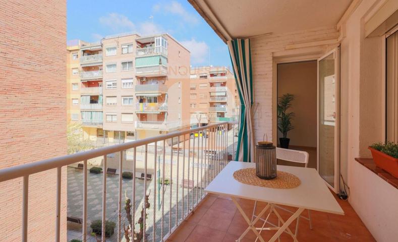 ¡ATENCION!! En Premià de Mar con ascensor, balcón y una GRAN COCINA... ¡Míralo! photo 0