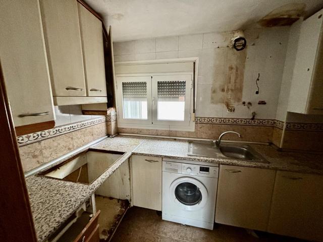 Piso en venta en Zaragoza de 65 m2 photo 0