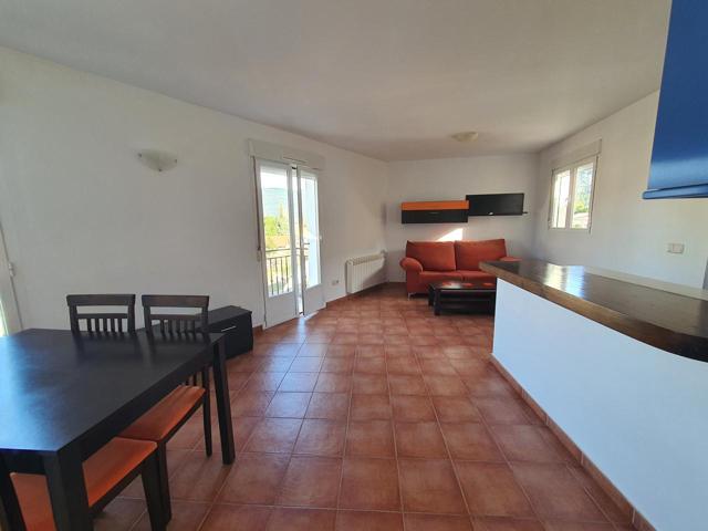 Apartamento muy luminoso en el centro de Robledo photo 0