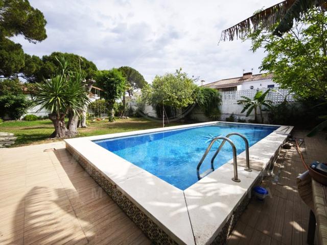 Casa En venta en Espartinas photo 0