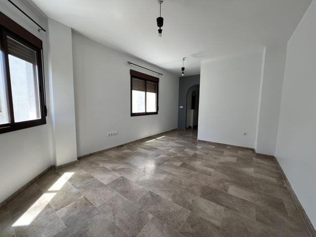 Piso En venta en Calle Skandia, 6, Los Boliches, Fuengirola photo 0