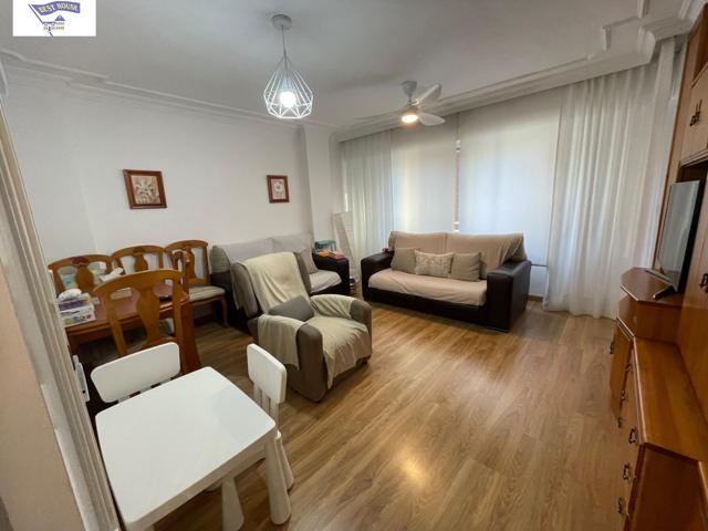 Magnífica vivienda en zona Feria lista para entrar a vivir photo 0