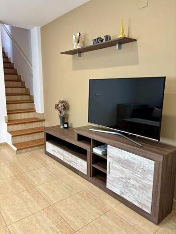 SANT JAUME D´ENVEJA, CASA INDEPENDIENTE DE 161M2. photo 0
