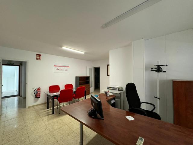 Espacioso piso a 5 min del Corte Inglés y Estación Renfe, Alicante photo 0