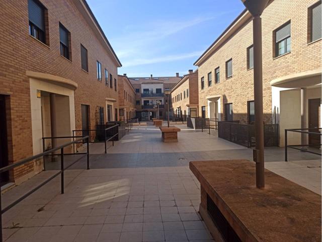 Venta de piso en La Muela photo 0