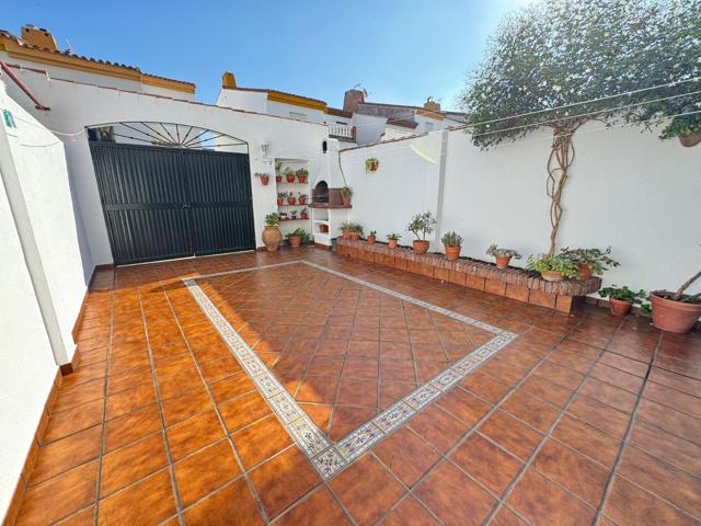 ¡ESPECTACULAR ADOSADO EN SAN GARCÍA! photo 0