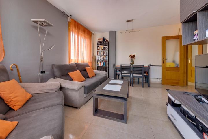 APARTAMENTO DE TRES DORMITORIOS EN EL CENTRO DE TORREVIEJA photo 0