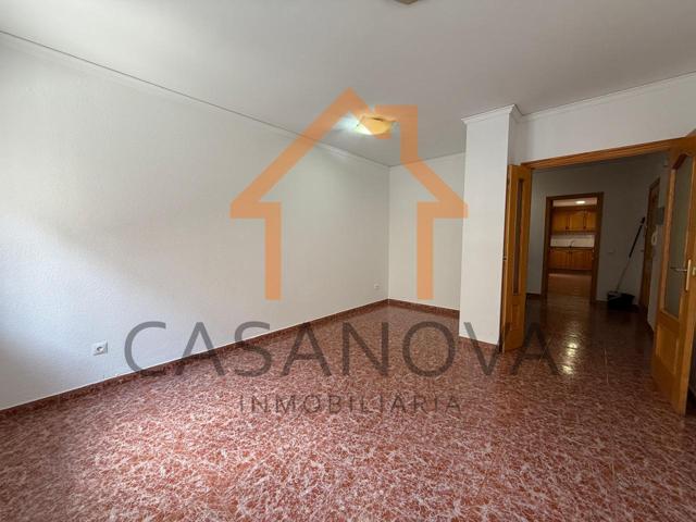 Piso en venta en Alberic. photo 0