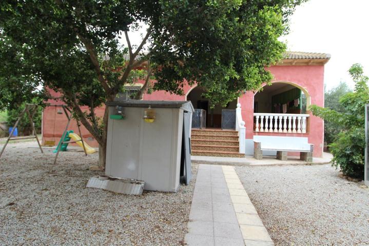 Chalet en venta en Catral (Alicante), a 2 minutos del pueblo. photo 0