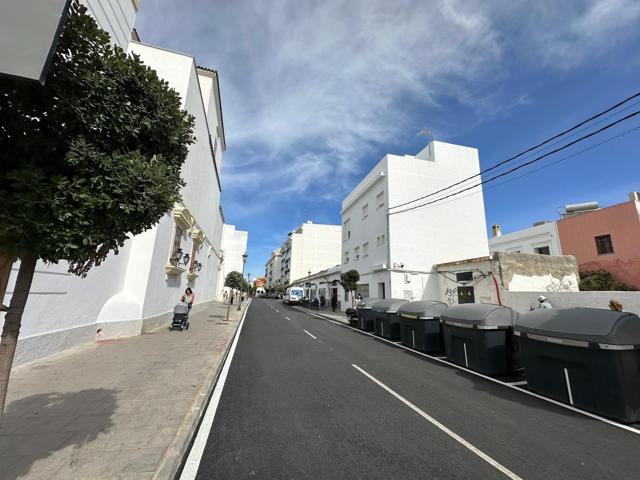 Local comercial en una zona céntrica y con gran afluencia photo 0