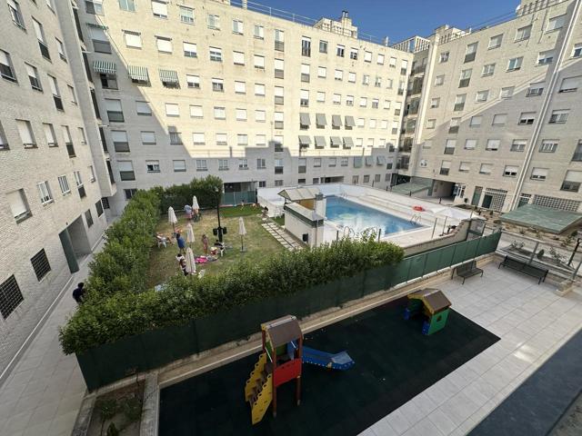 Piso en venta en Madrid de 142 m2 photo 0