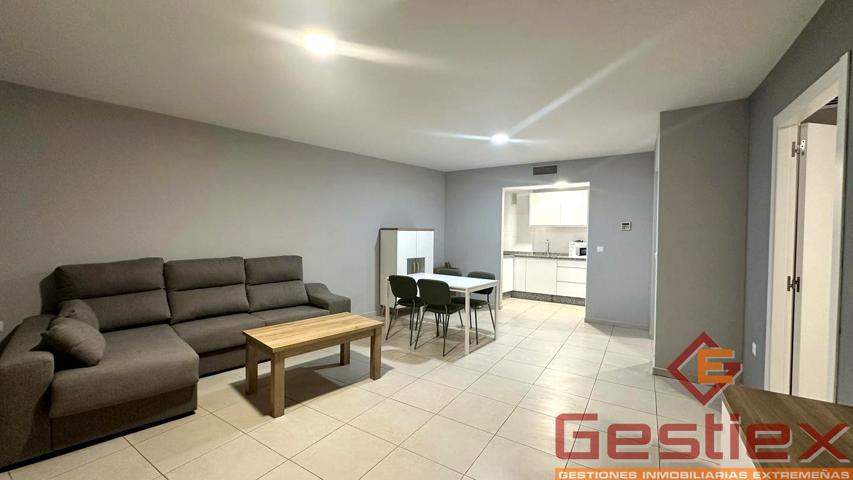 EN ALQUILER APARTAMENTO NUEVO A ESTRENAR photo 0