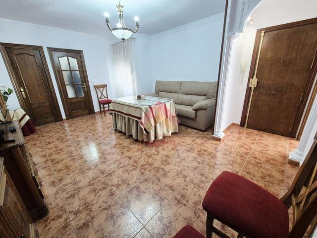 ALQUILER DE PISO EN EL CENTRO DE RONDA photo 0