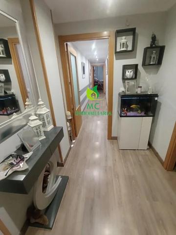 Estupendo piso en venta con patio, garaje y trastero – ¡Listo para entrar a vivir! photo 0