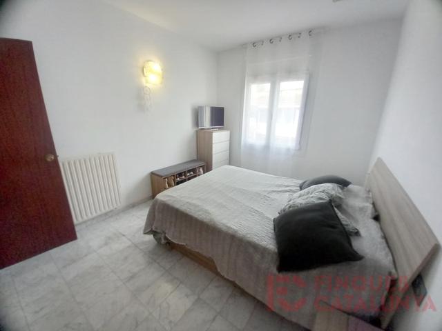Piso En venta en Girona photo 0